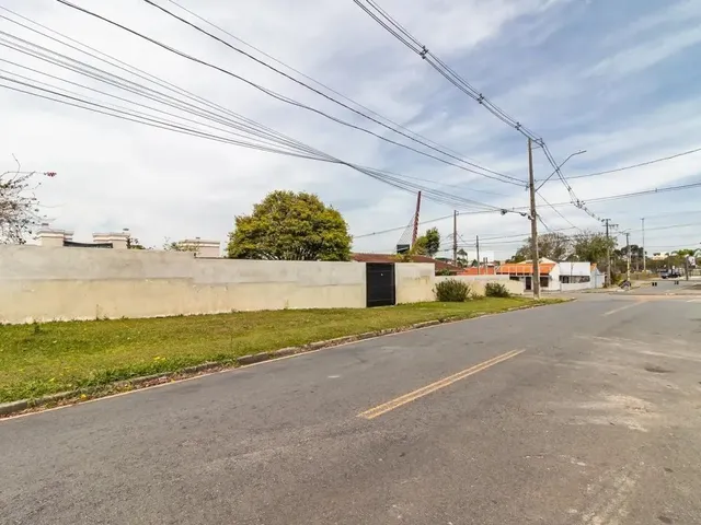 Casa com 280m² 3 quartos e 1 banheiro, à venda, no bairro Jardim das Américas em Curitiba