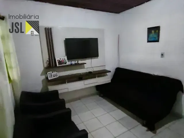 Casa 2 quartos e 2 banheiros, à venda, no bairro Parque Residencial Nova Caçapava em Caçapava