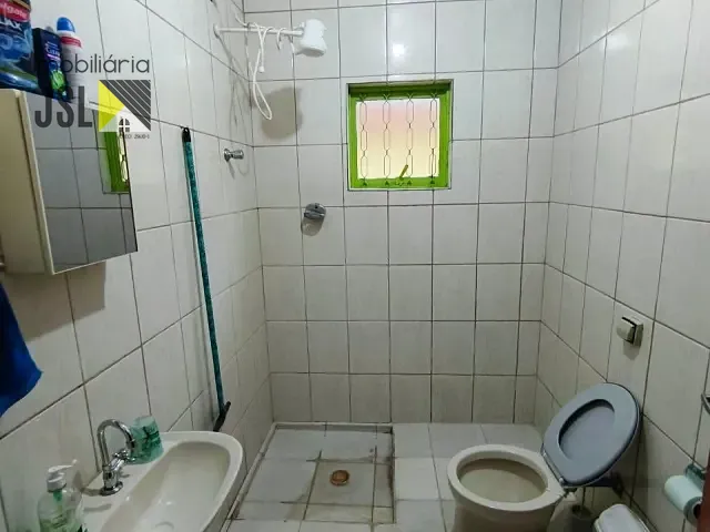 Casa 2 quartos e 2 banheiros, à venda, no bairro Parque Residencial Nova Caçapava em Caçapava