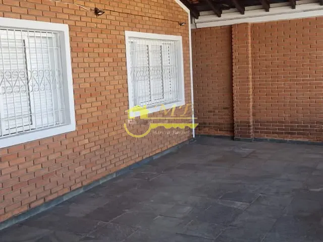 Casa com 250m² 4 quartos e 3 banheiros, à venda, no bairro Jardim Londres em Campinas