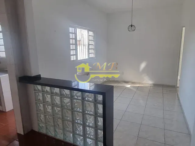 Casa com 250m² 4 quartos e 3 banheiros, à venda, no bairro Jardim Londres em Campinas