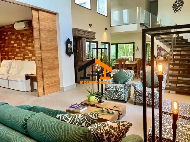Casa com 2010m² 5 quartos e 6 banheiros, à venda, no bairro Condomínio Terras de São José em Itu