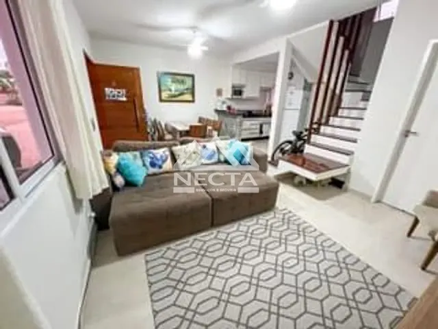 Casa com 45m² 2 quartos e 3 banheiros, à venda, no bairro Balneário Gardem Mar em Caraguatatuba