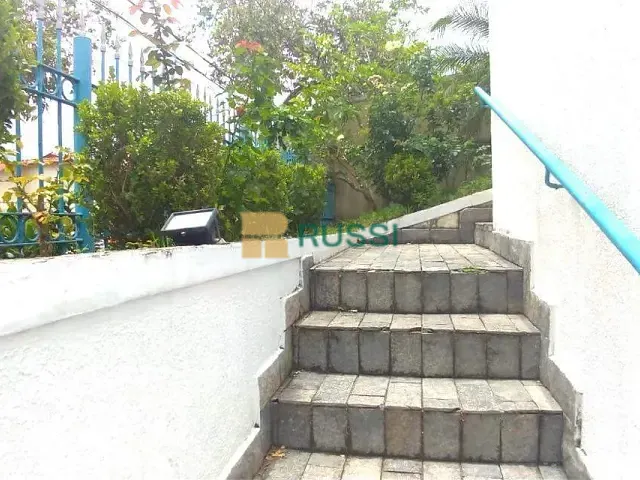 Casa com 450m² 3 quartos e 3 banheiros, à venda, no bairro Jardim Esplanada em São José dos Campos