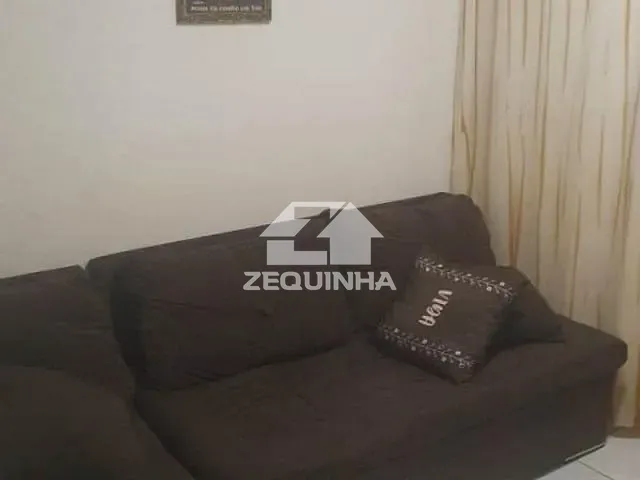 Casa com 125m² 4 quartos e 3 banheiros, à venda, no bairro Jardim de Abril em Osasco
