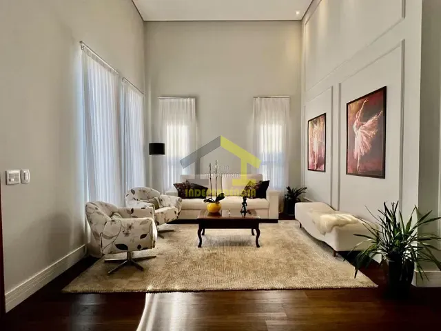 Casa com 626m² 4 quartos e 3 banheiros, à venda, no bairro Parque Rincão em Cotia
