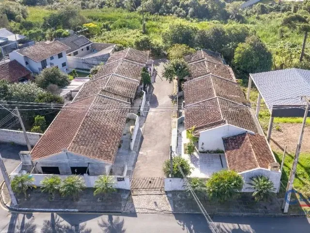Casa 3 quartos e 1 banheiro, à venda, no bairro OURO VERDE em Campo Largo