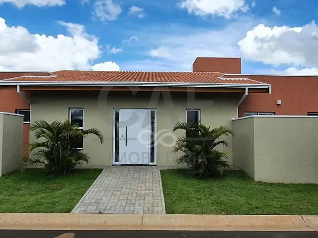 Casa com 372m² 3 quartos e 2 banheiros, à venda, no bairro Residencial Nova Holanda em Holambra