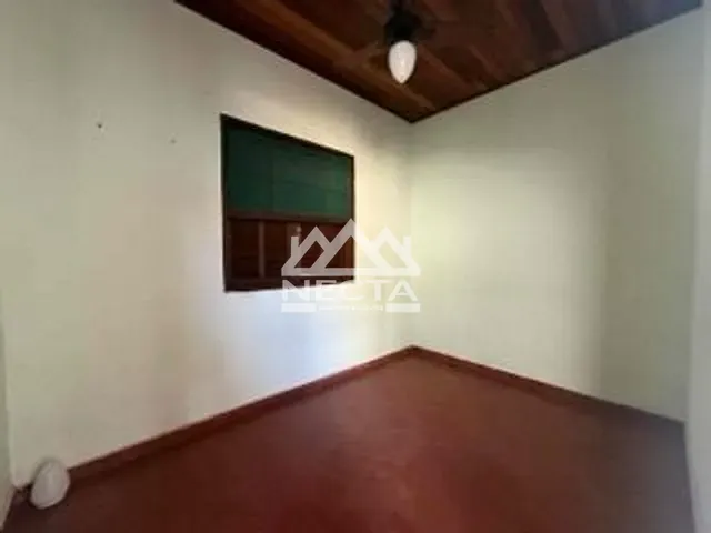 Casa com 450m² 3 quartos e 3 banheiros, à venda, no bairro Sumaré em Caraguatatuba