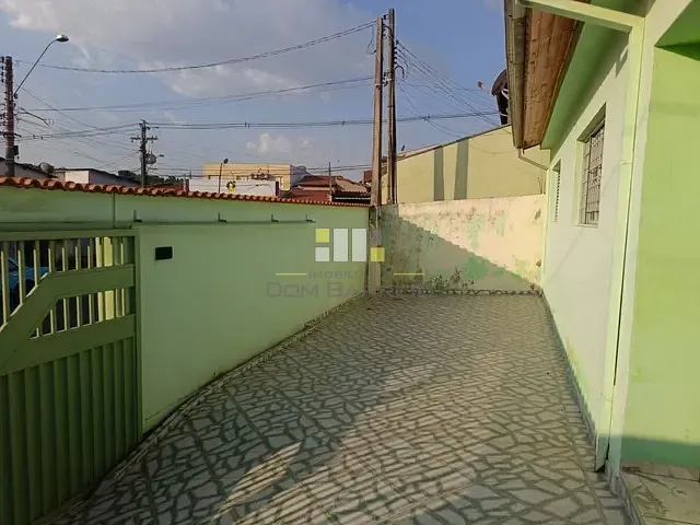 Casa com 300m² 3 quartos e 1 banheiro, para alugar, no bairro Jardim São Domingos em Sumaré