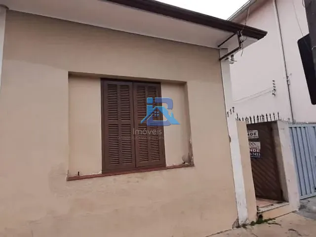 Casa com 178m² 2 quartos e 1 banheiro, à venda, no bairro Centro em Itatiba