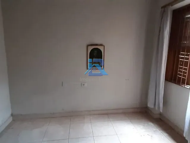 Casa com 178m² 2 quartos e 1 banheiro, à venda, no bairro Centro em Itatiba