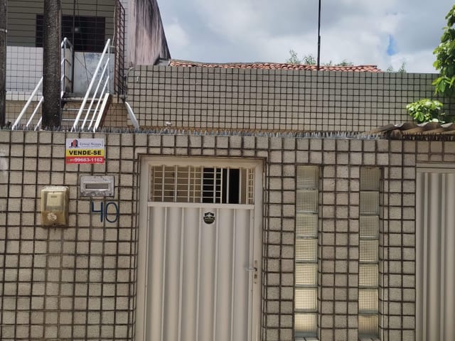 Casa 2 quartos e 2 banheiros, à venda, no bairro Iputinga em Recife