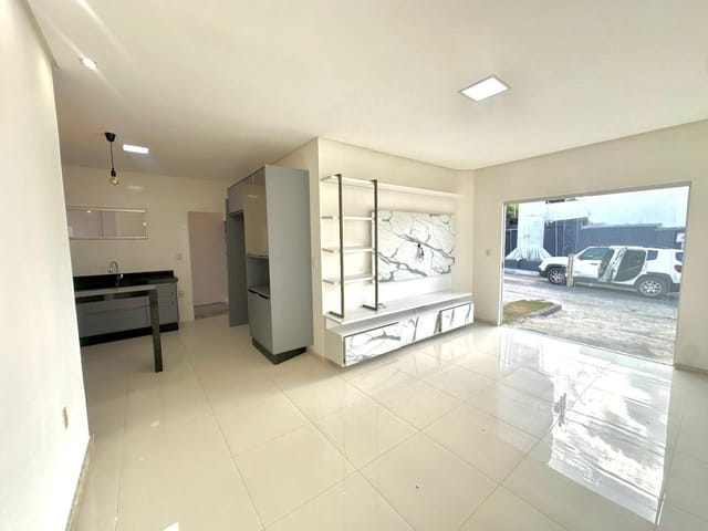 Casa 2 quartos e 2 banheiros, à venda, no bairro Jardim Beira Rio em Teixeira de Freitas