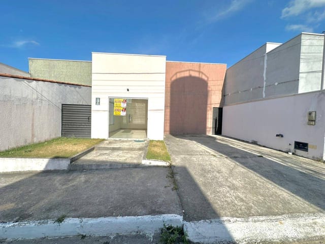 Casa 2 quartos e 2 banheiros, à venda, no bairro Jardim Beira Rio em Teixeira de Freitas