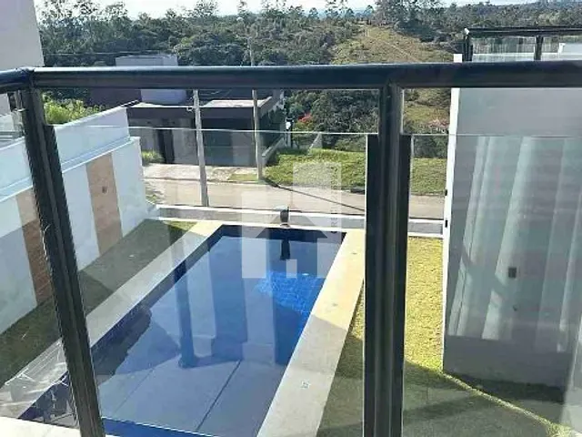 Casa com 523m² 4 quartos e 6 banheiros, à venda, no bairro Loteamento Vale Azul I em Jundiaí