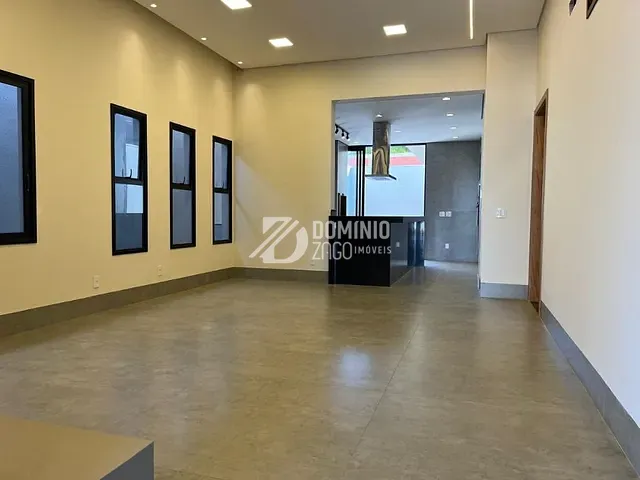 Casa com 370m² 4 quartos e 5 banheiros, à venda, no bairro Damha Residencial Uberaba III em Uberaba