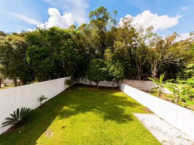 Casa com 1099m² 3 quartos e 3 banheiros, à venda, no bairro São Braz em Curitiba