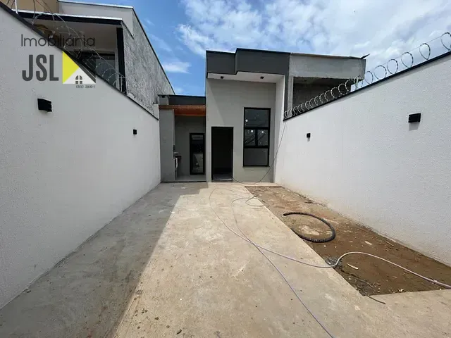 Casa 3 quartos e 2 banheiros, à venda, no bairro Loteamento Terra Nova em Caçapava