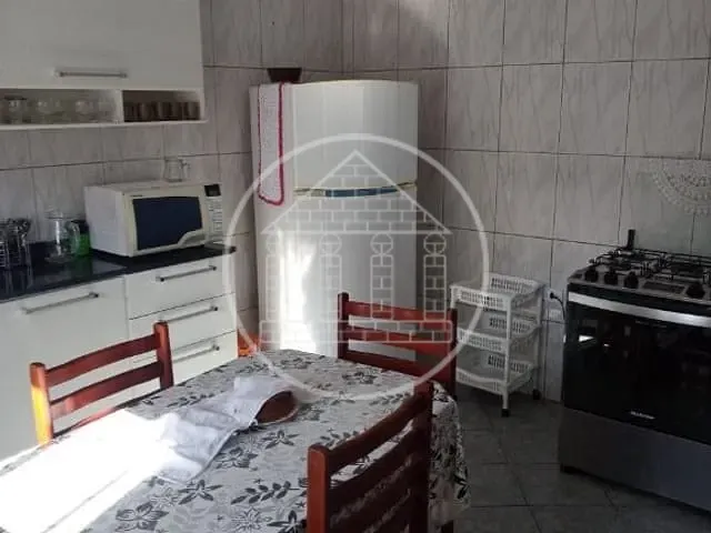 Casa com 250m² 3 quartos e 2 banheiros, à venda, no bairro Jardim Três Corações em São Paulo