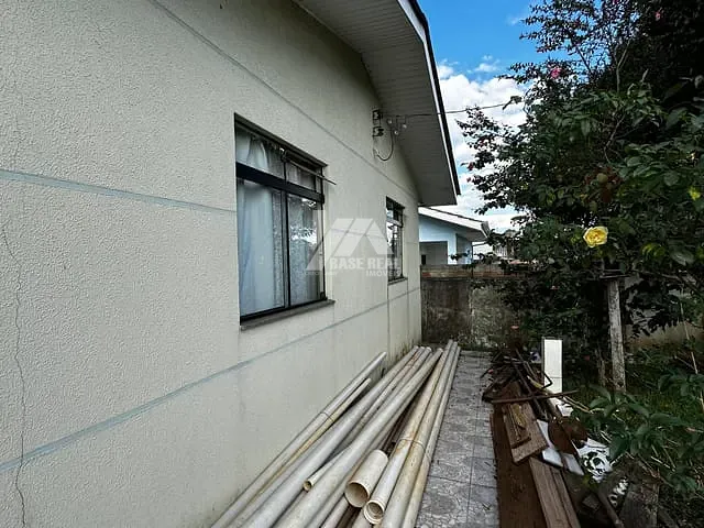 Casa com 360m² 4 quartos e 1 banheiro, à venda, no bairro Santa Cruz em Guarapuava