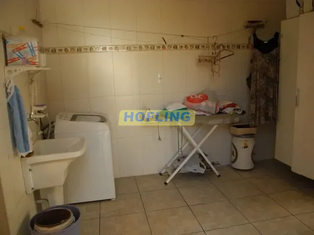 Casa com 325m² 3 quartos e 3 banheiros, à venda, no bairro Centro em Rio Claro