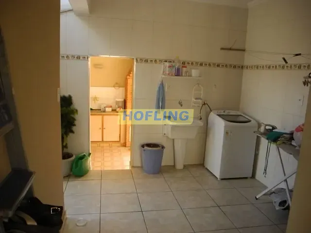 Casa com 325m² 3 quartos e 3 banheiros, à venda, no bairro Centro em Rio Claro