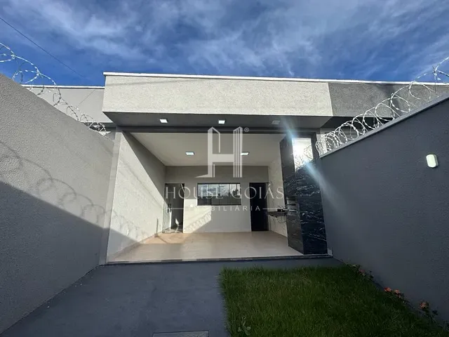 Casa com 180m² 2 quartos e 2 banheiros, à venda, no bairro Residencial Itaipu em Goiânia