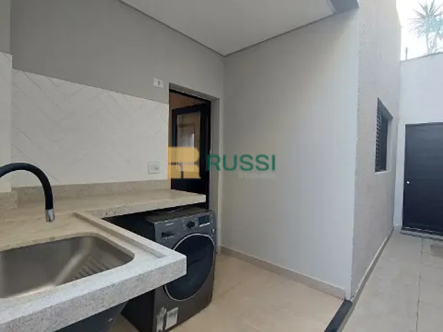 Casa com 250m² 3 quartos e 5 banheiros, à venda, no bairro Condomínio Vem Viver Jacareí em Jacareí