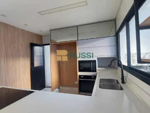 Casa com 250m² 3 quartos e 5 banheiros, à venda, no bairro Condomínio Vem Viver Jacareí em Jacareí