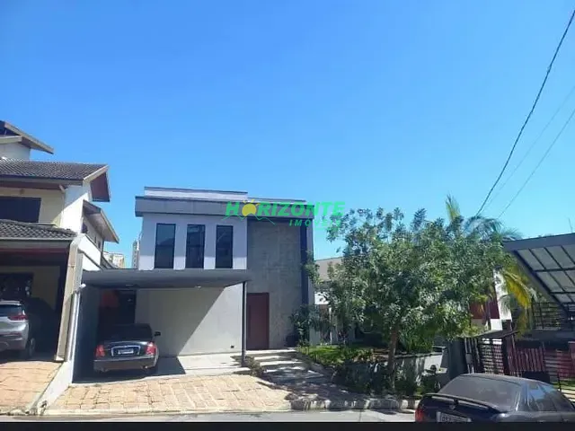 Casa 3 quartos e 1 banheiro, à venda, no bairro Urbanova em São José dos Campos