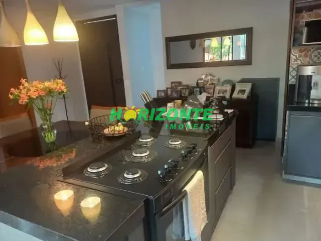 Casa 3 quartos e 1 banheiro, à venda, no bairro Urbanova em São José dos Campos