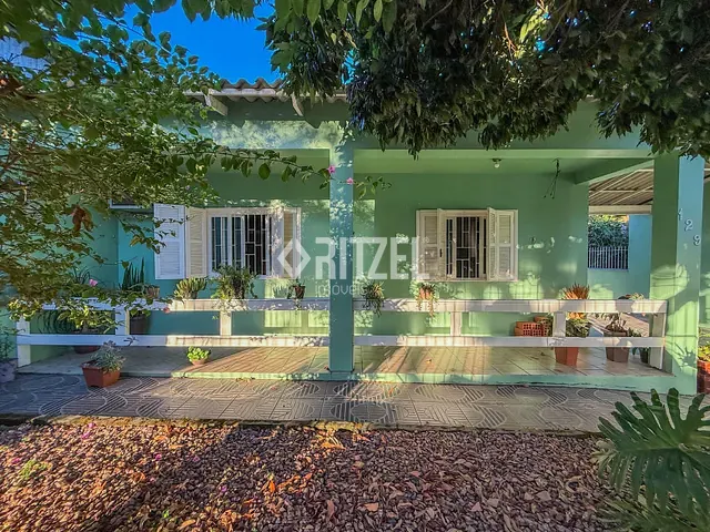 Casa com 218m² 3 quartos e 3 banheiros, à venda, no bairro Ouro Branco em Novo Hamburgo