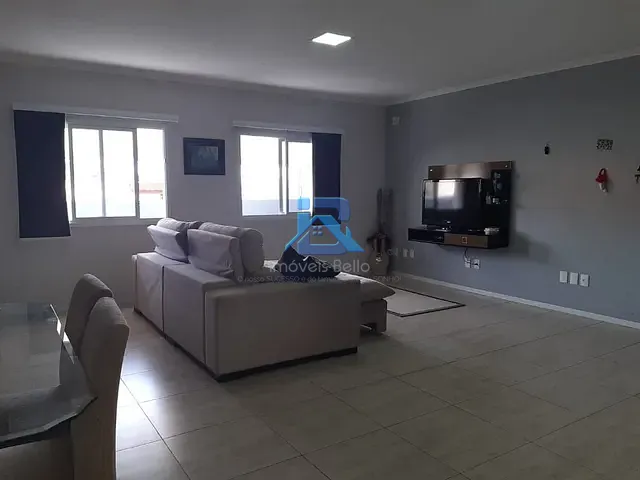 Casa com 435m² 4 quartos e 5 banheiros, à venda, no bairro Vila Brasileira em Itatiba