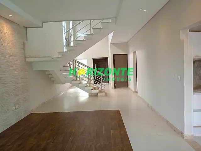 Casa 4 quartos e 4 banheiros, à venda, no bairro Urbanova em São José dos Campos
