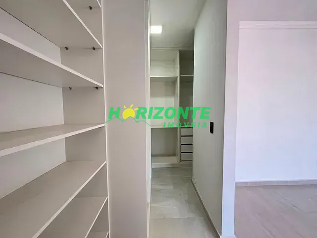 Casa 3 quartos e 4 banheiros, à venda, no bairro Bairro Floresta em São José dos Campos