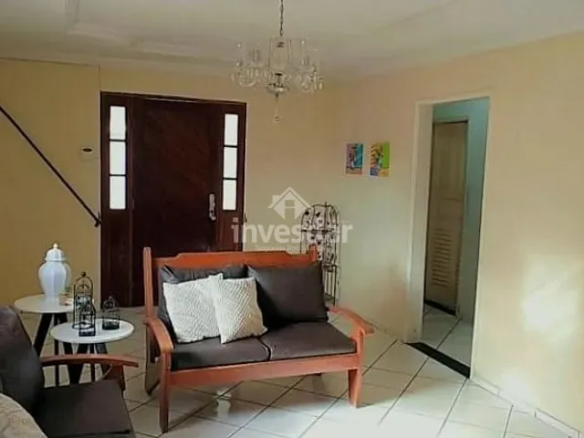Casa com 360m² 3 quartos e 2 banheiros, à venda, no bairro Centenário em Campina Grande