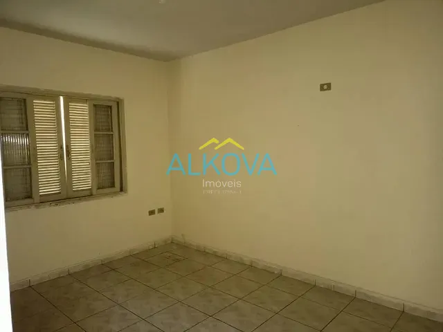 Casa com 300m² 2 quartos e 2 banheiros, à venda, no bairro Vila Industrial em São José dos Campos