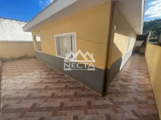 Casa com 250m² 3 quartos e 3 banheiros, à venda, no bairro Massaguaçu em Caraguatatuba