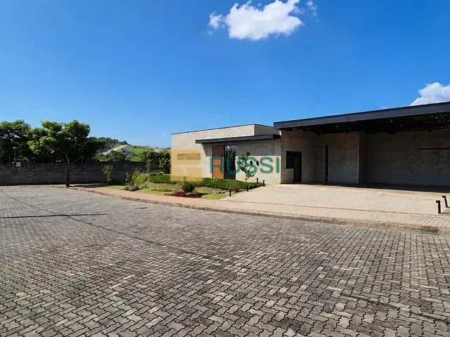 Casa 3 quartos e 2 banheiros, à venda ou para alugar, no bairro Condomínio Residencial Ecopark Bourbon em Caçapava