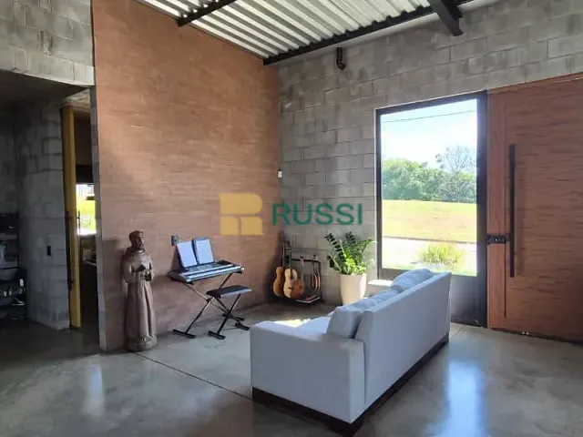 Casa 3 quartos e 2 banheiros, à venda ou para alugar, no bairro Condomínio Residencial Ecopark Bourbon em Caçapava