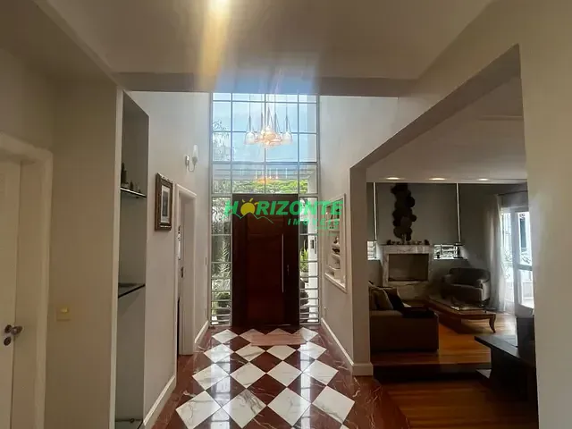 Casa 4 quartos e 5 banheiros, à venda, no bairro Parque Residencial Aquarius em São José dos Campos