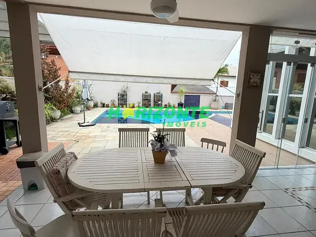 Casa 4 quartos e 5 banheiros, à venda, no bairro Parque Residencial Aquarius em São José dos Campos