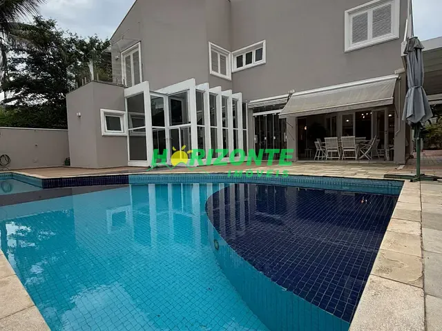 Casa 4 quartos e 5 banheiros, à venda, no bairro Parque Residencial Aquarius em São José dos Campos