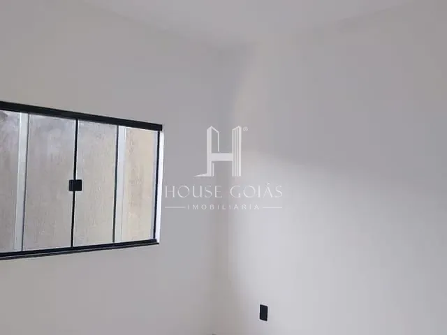 Casa 2 quartos e 1 banheiro, à venda, no bairro Jardim Buriti Sereno em Aparecida de Goiânia
