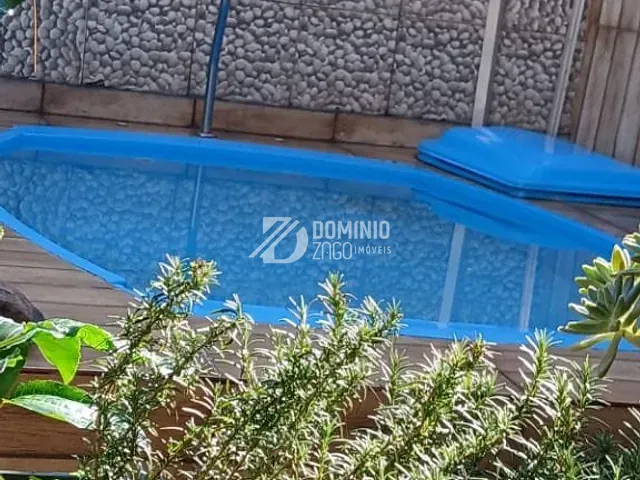 Casa com 250m², à venda, no bairro Jardim Primavera em Uberaba