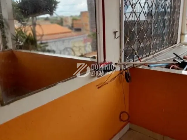 Casa com 250m², à venda, no bairro Jardim Primavera em Uberaba