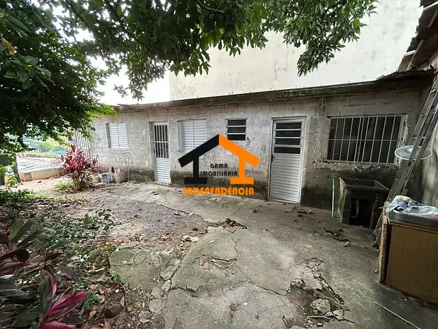 Casa com 250m² 3 quartos e 1 banheiro, à venda, no bairro Parque São Francisco em Itatiba