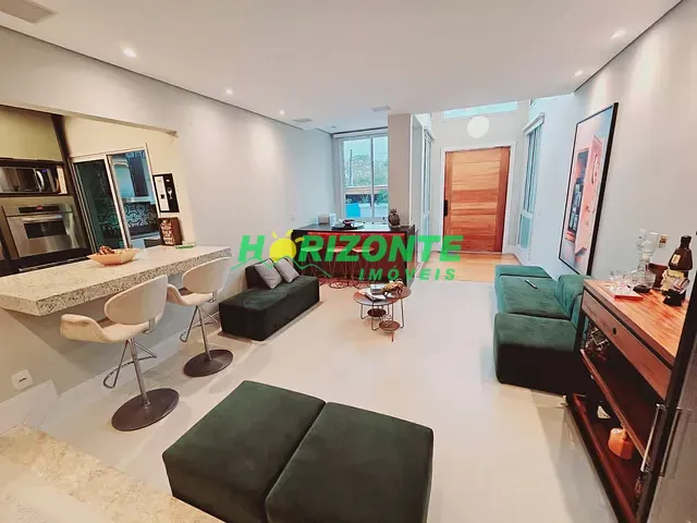 Casa com 256m² 4 quartos e 6 banheiros, à venda, no bairro Urbanova IV-A em São José dos Campos