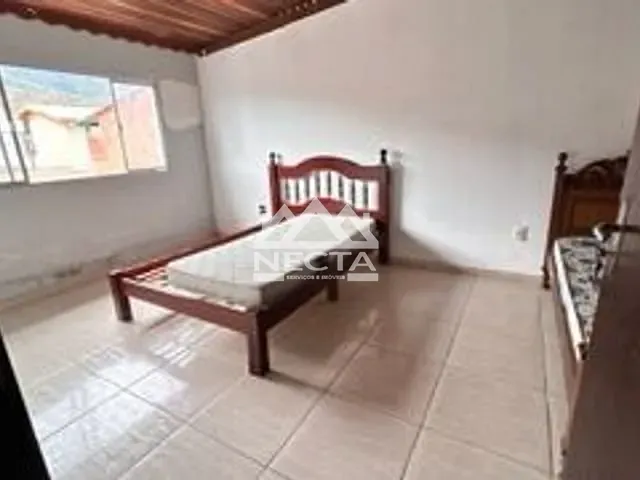 Casa com 390m² 3 quartos e 2 banheiros, à venda, no bairro Canto do Mar em São Sebastião